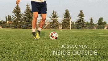 足球如何提高脚下频率和球感,初学者60分钟足球训练课