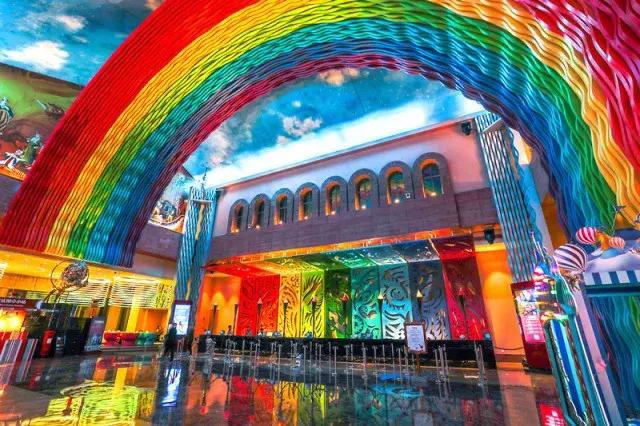 比游乐场的项目还要刺激吧,马戏酒店杂技房和魔术房区别