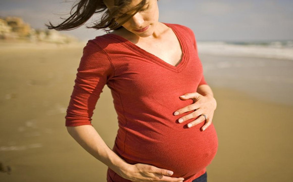 孕妇胃疼呕吐怎么回事,胃疼呕吐拉肚子怎么回事