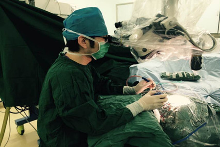 怎样判断人得了脑瘤,孩子得脑瘤是什么原因