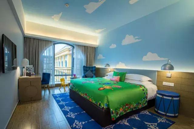 比游乐场的项目还要刺激吧,马戏酒店杂技房和魔术房区别