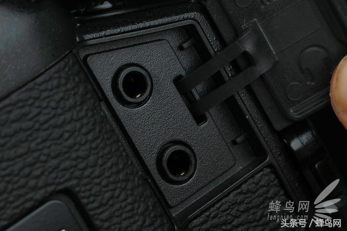 富士中画幅gfx50sii视频评测,富士gfx50s二代高感和全画幅对比