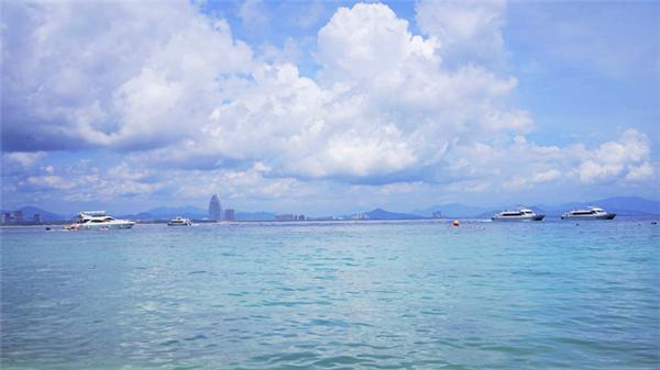 我到过许多地方是指哪里,我去过的地方皆是你看过的风景