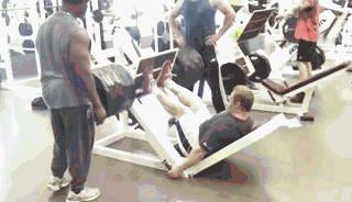 山狗训练的方法,怎样练出攻击力最强的腿法