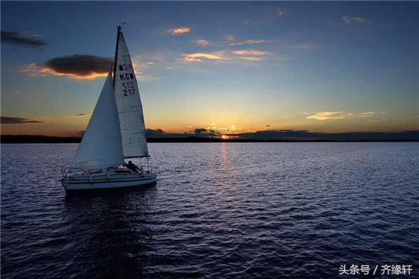 不要让追求之舟停泊在梦幻的港湾,不要让追求之舟停泊在幻想的港湾