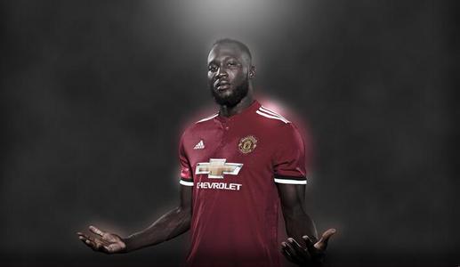 足球人物照片壁纸,好看的足球照片