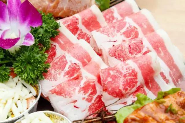 走一波,终于等到这家月销60W的人气烤肉店从市中心开到城南了!