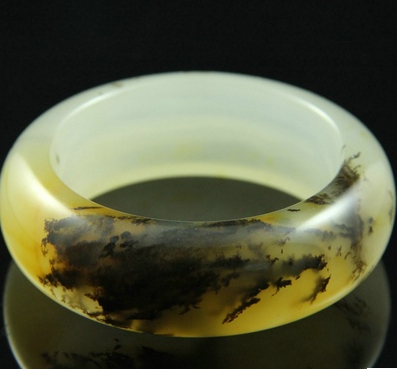 黄龙玉的历年价格,价值20万的黄龙玉