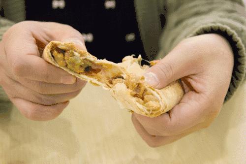 漫画里蹦出来的美食！烫口到哭也一定要吃的那家……