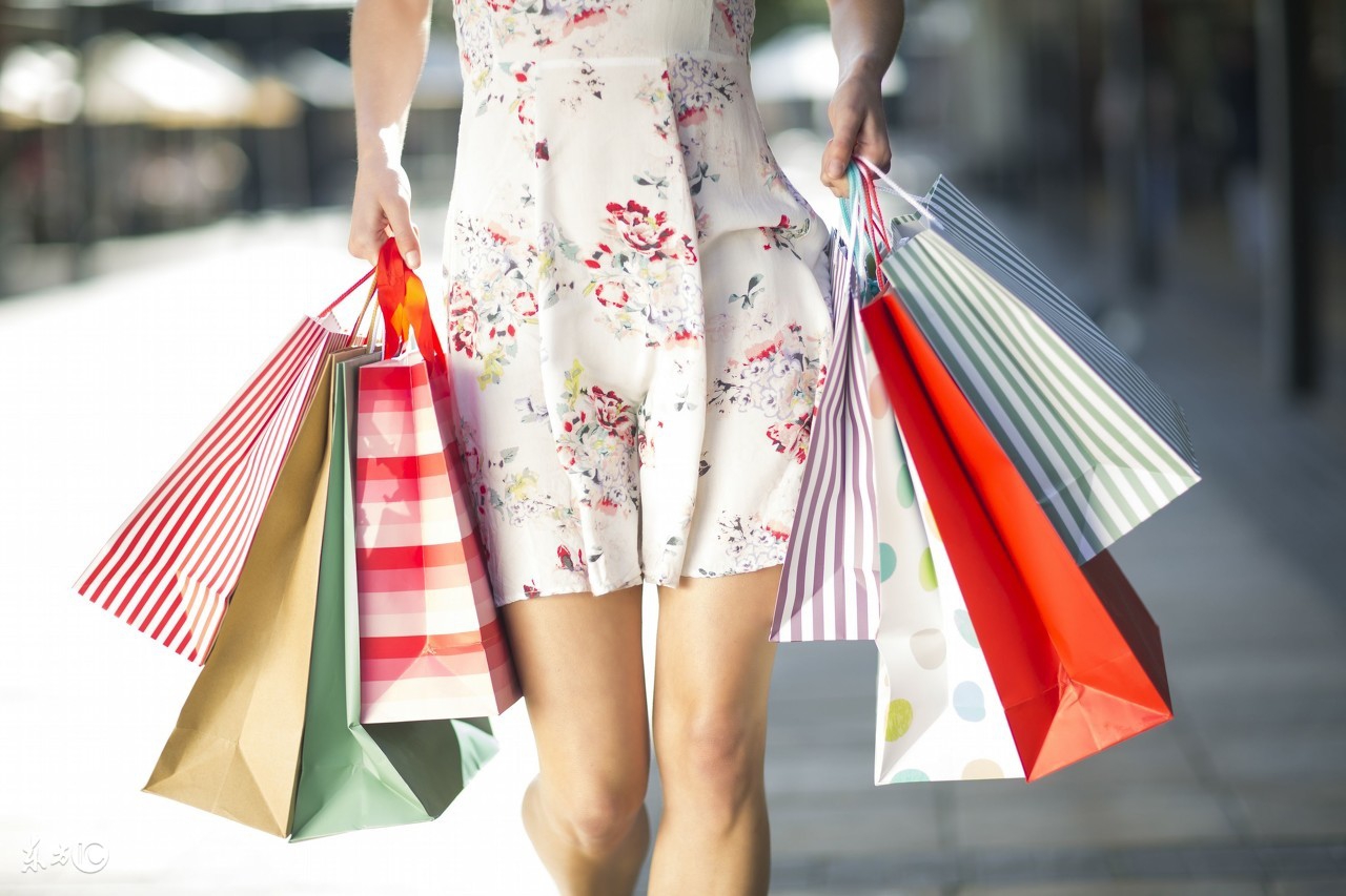 有钱人花钱更小气,有钱人花钱花在刀刃上