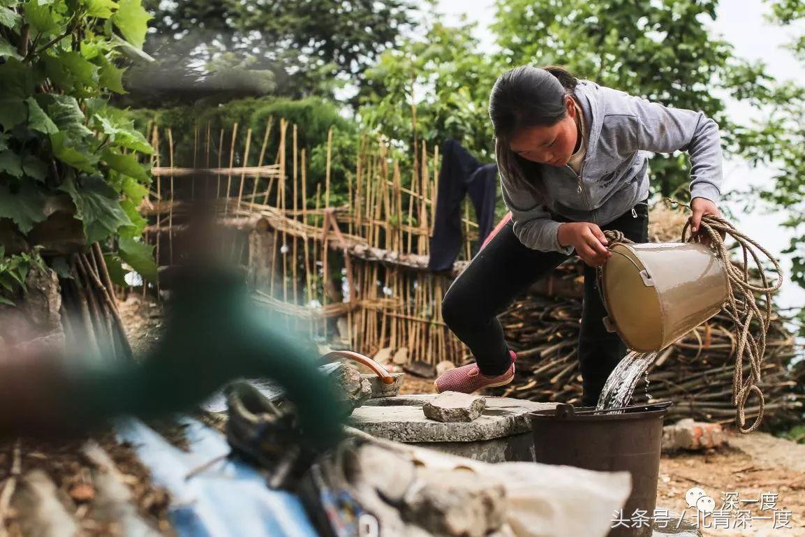 鹿晗泥坑,鹿晗在泥坑里