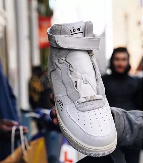 nikeyeezy有几款,nikeyeezy最开始多少钱