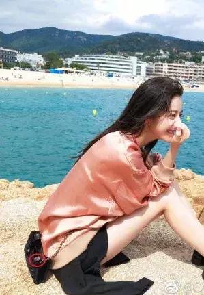 迪丽热巴用过的化妆品,迪丽热巴使用的化妆品