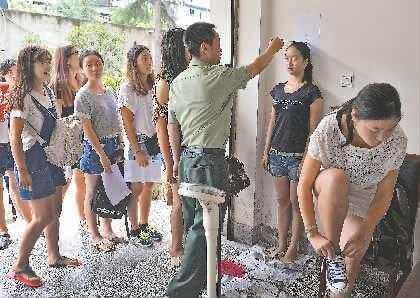 征兵裸检都怎么检查,征兵总检是检查什么