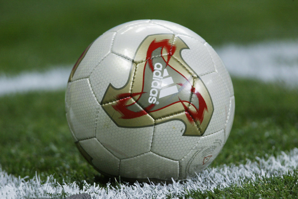 02年世界杯飞火流星,世界杯除了踢足球还有啥