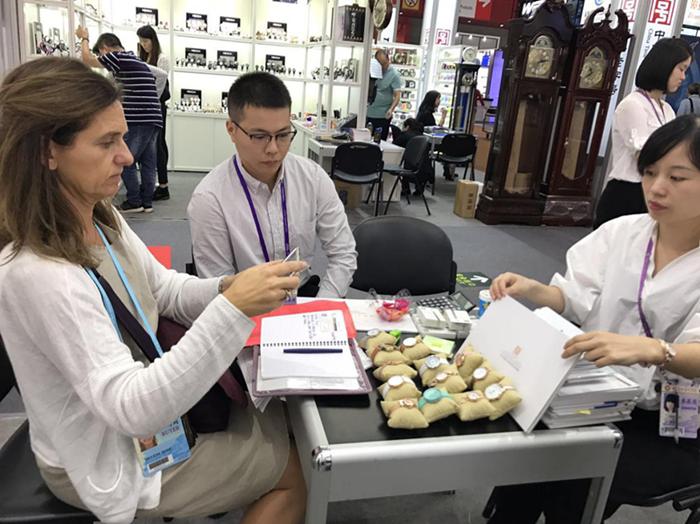 直击广交会：从OEM向ODM转变，钟表制造商“十字路口”的绝处逢生