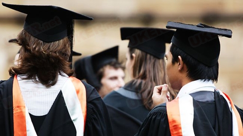 英国关于留学生找工作新政策,英国留学生工作优惠政策