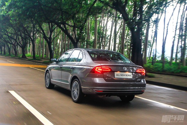 15年大众宝来值得入手吗,大众15年宝来手动挡能买吗