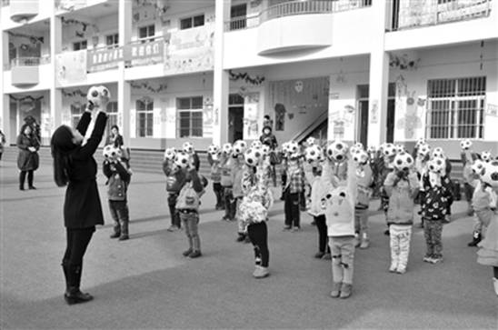 胡栋梁商洛,教育局局长胡栋梁