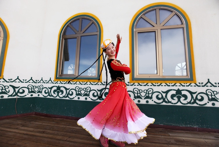 五月上天山，圆你一个武侠梦