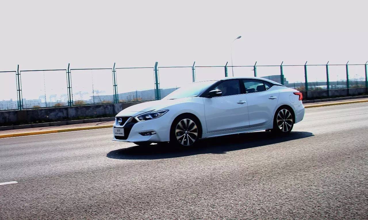 试驾日产西玛,2022款日产西玛试驾