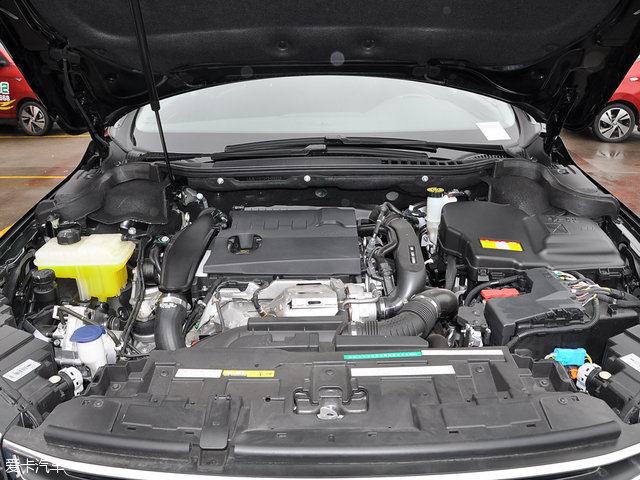 风神a9和ax7,东风风神新款ax7值不值得购买