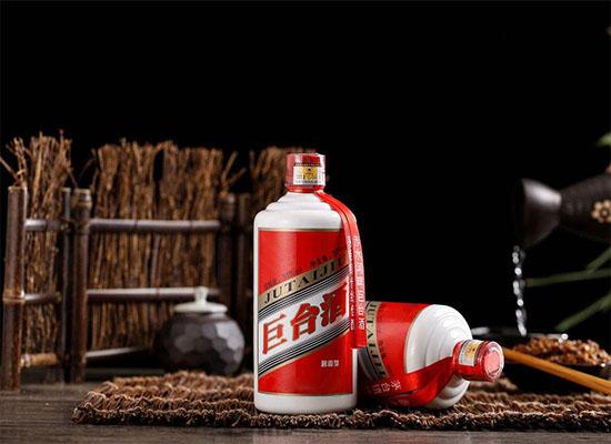 定制白酒代理利润多少,销售白酒的利润一般是多少