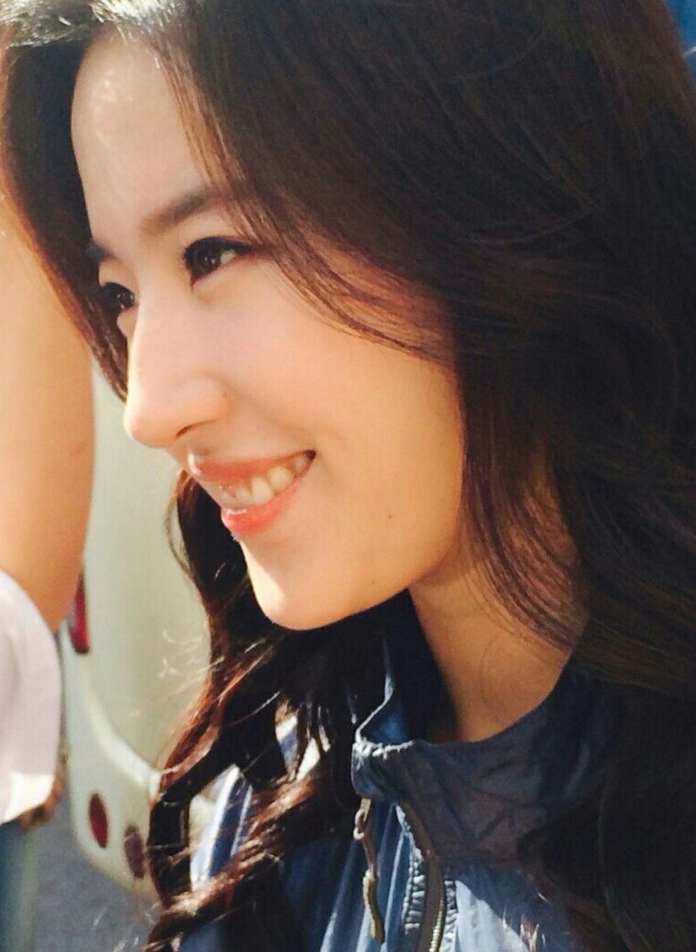 各种女明星的鼻子谁的鼻子最好,鼻子大有福气女明星