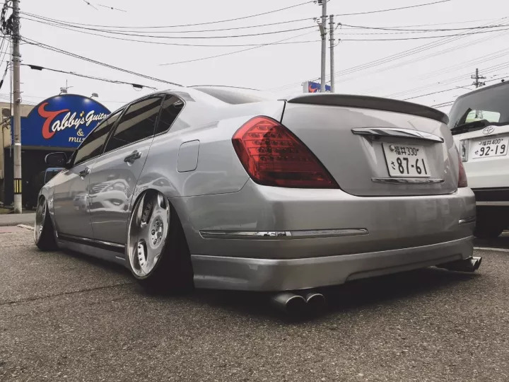 这部老天籁不但要做“移动大沙发”，还要当个大佬座驾！