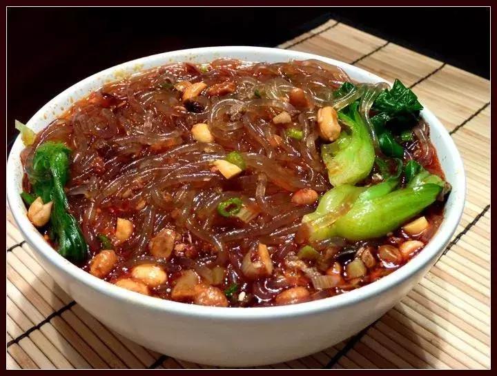 机票价格大跳水最低到0.7折啥情况,机票最低240元