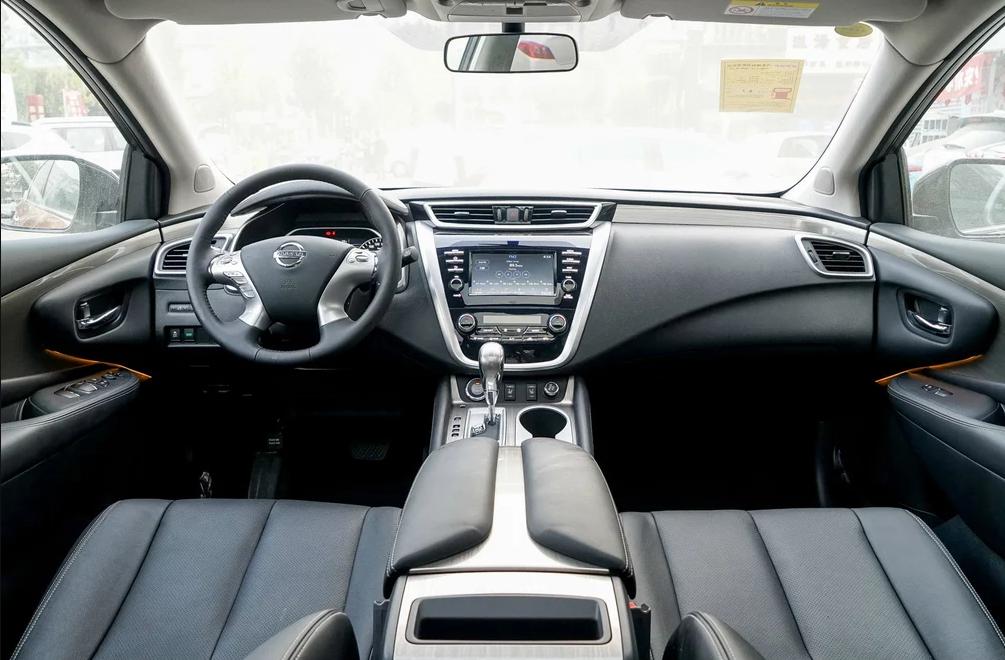 21款日产楼兰豪华版2.5深度测评,东风日产楼兰油电混suv怎么样