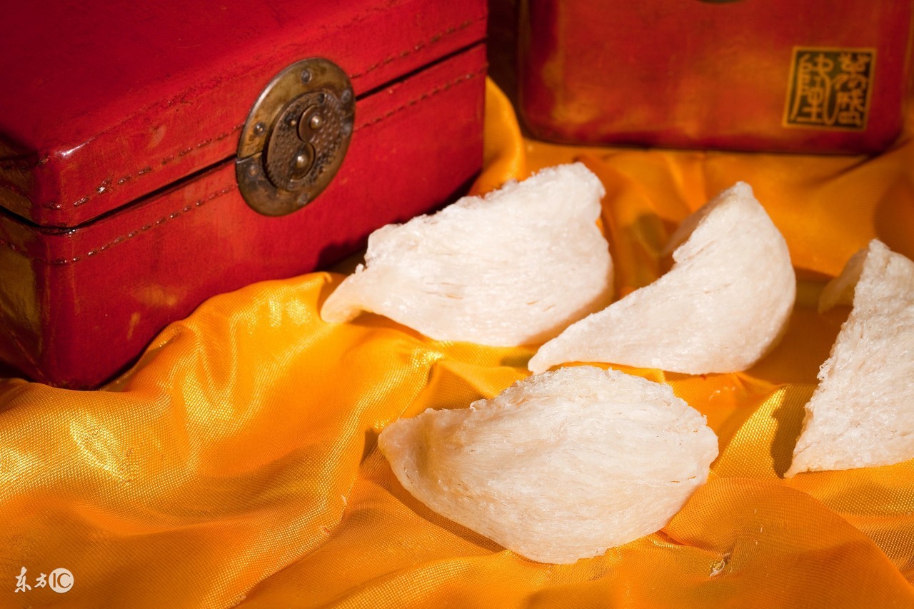 即食燕窝和鲜炖燕窝的营养区别,干挑燕窝和湿挑燕窝哪个营养好