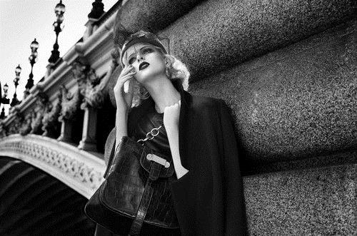 法国女人60仍是少女，重阳节保持优雅美丽的穿搭法则都在这里！