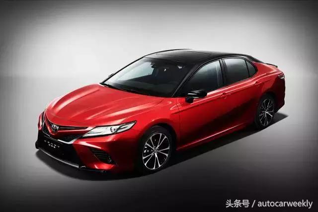 从蔻驰的转身，我们发现下一个豪门是它