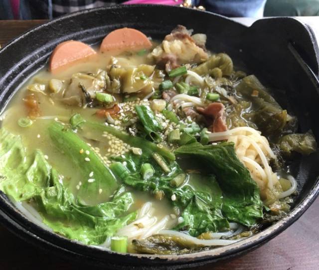 比万圣节更怪米日眼的装扮是重庆这15家店店