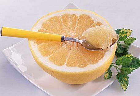 柚子全身是宝但不能随便吃,柚子与哪些药不能同吃