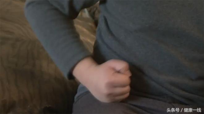 身体某部位一按就痛,疏通小腿外侧经脉怎样敲打