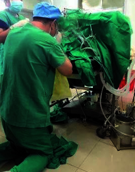 肛肠科医生做肛肠手术,沈阳中泰肛肠手术