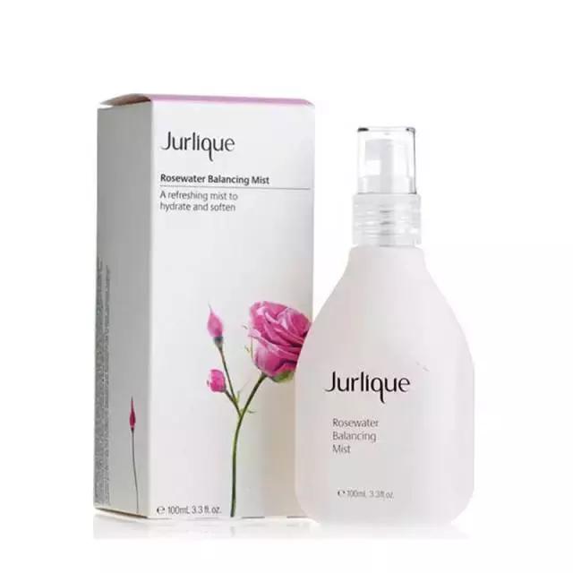 散发女性魅力的护理产品,玫瑰香味护肤品