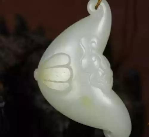 介绍各种和田玉雕件寓意的视频,和田玉雕刻有哪些知识讲究