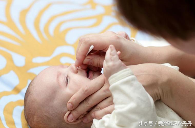 硬鼻屎抠不出来怎么办,小宝宝鼻屎多怎么解决