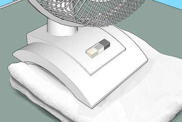 出门鞋子被雨淋湿了怎么弄干,下雨鞋子进水怎么处理