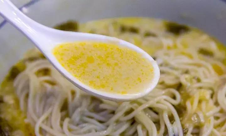 上海滩最好吃的一碗黄鱼面,居然在……丰庄?