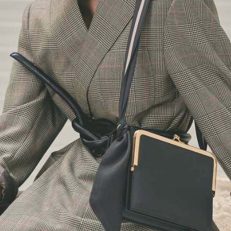 20左右小众高颜值包包,小众品牌包包斜挎包