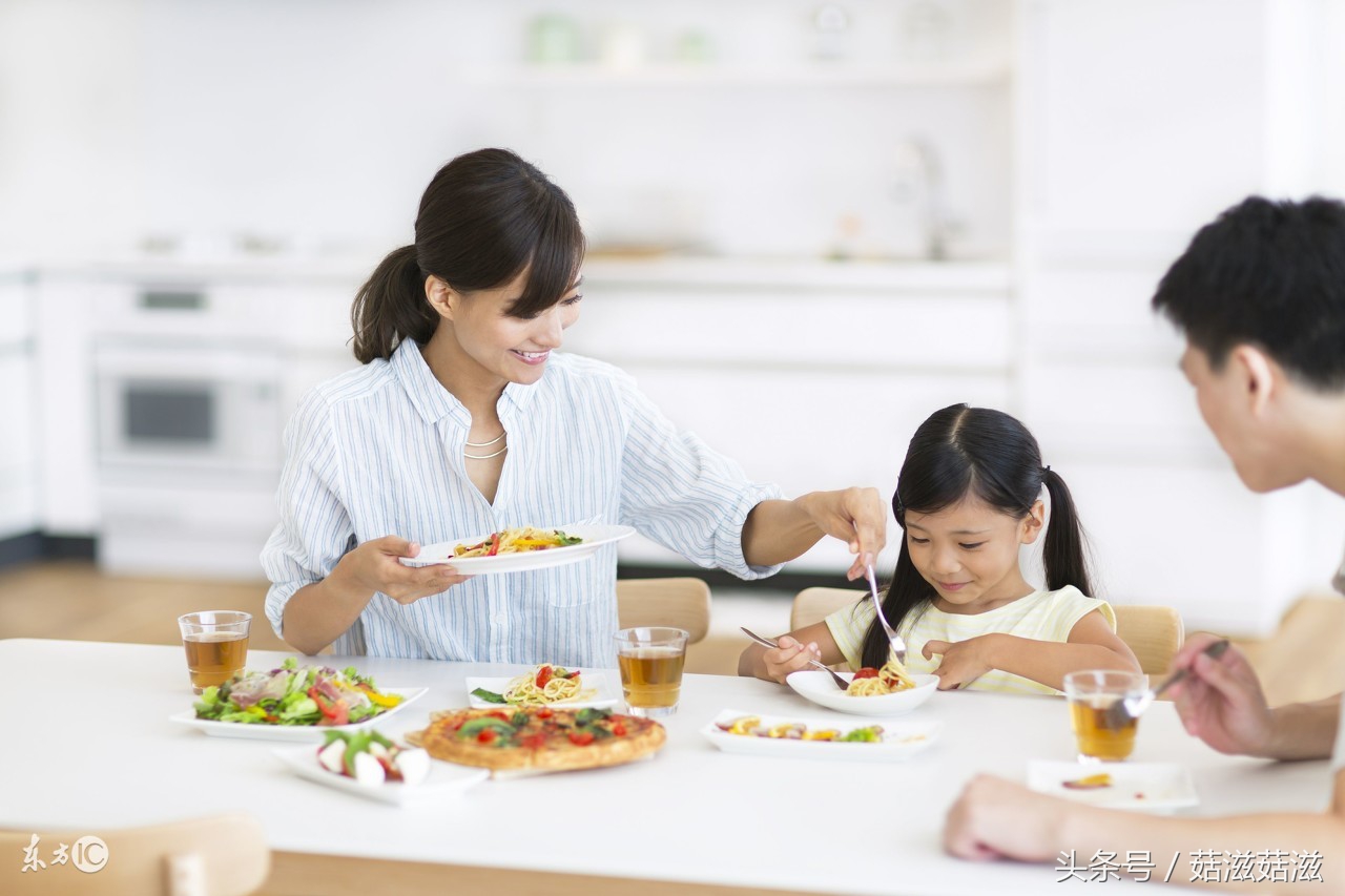 自制蛋糕的做法电饭锅不加牛奶,如何在家用电饭锅自制蛋糕