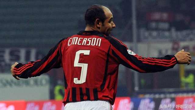 足球五号传奇贝肯鲍尔,贝肯鲍尔和齐达内谁厉害