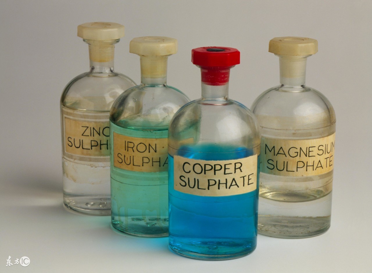 酸碱灼伤的急救处理方法,酸碱灼伤急救视频