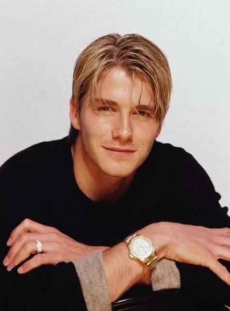 天下足球贝克汉姆背影,贝克汉姆足球经典片段