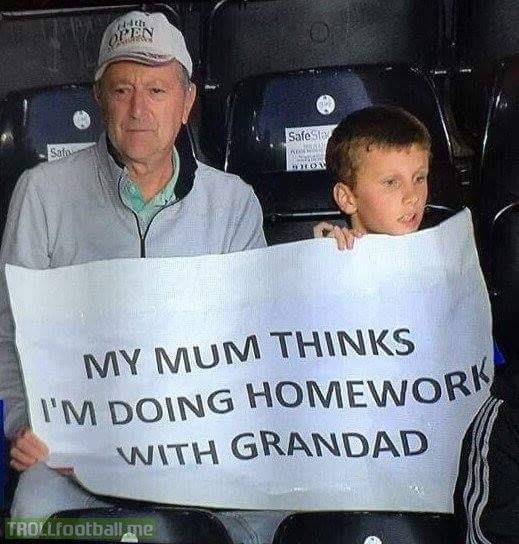 蓝月出征寸草不生还能保持多久,蓝月段子手视觉盛宴