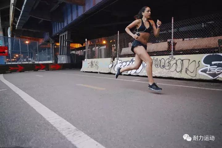 想做一些伤害自己的事,如果想做伤害别人的事怎么办